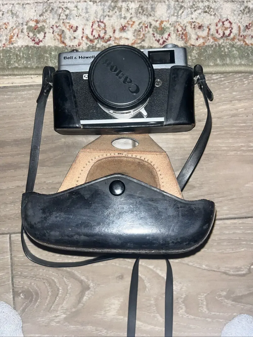 Vintage Bell & Howell/Canon SE 45mm 1:1.9 UNTESTED